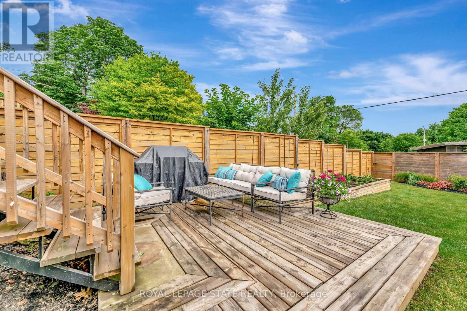 74 Melbourne Street, Hamilton (Kirkendall), Ontario  L8P 2A6 - Photo 45 - X12443071