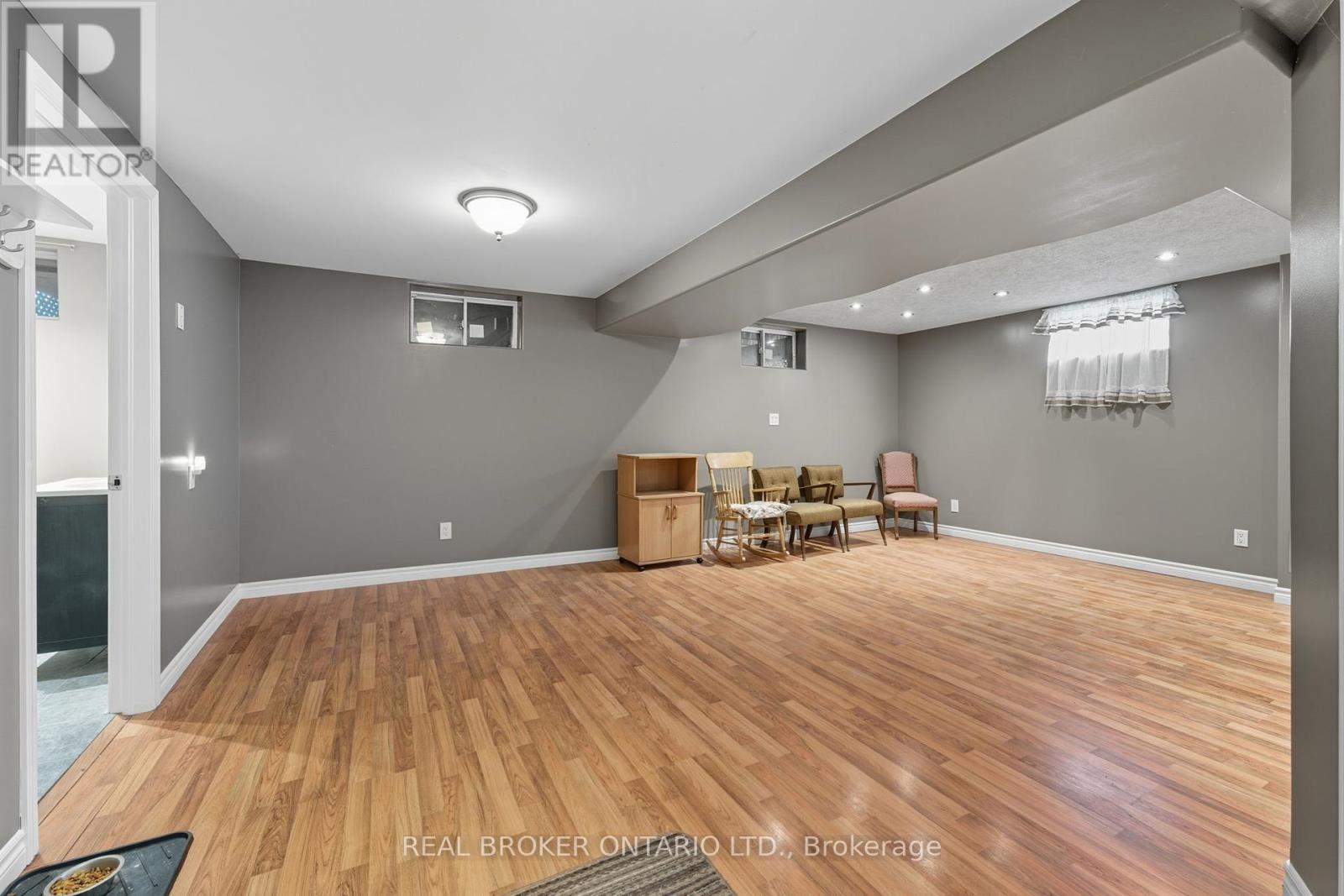36 Gibson Drive, Norfolk (Simcoe), Ontario  N3Y 3L3 - Photo 21 - X12443094