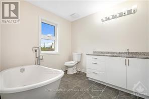183 Presland Road, Ottawa, Ontario  K1K 2C1 - Photo 15 - X12443233