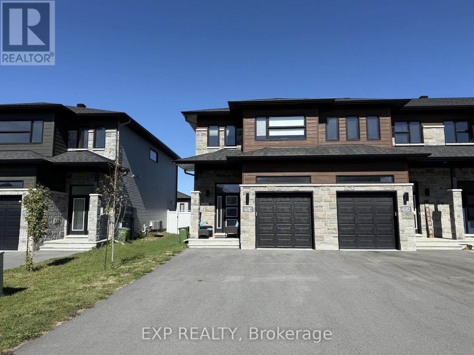 2014 Berne Street, Russell, Ontario  K0A 1W0 - Photo 1 - X12443348