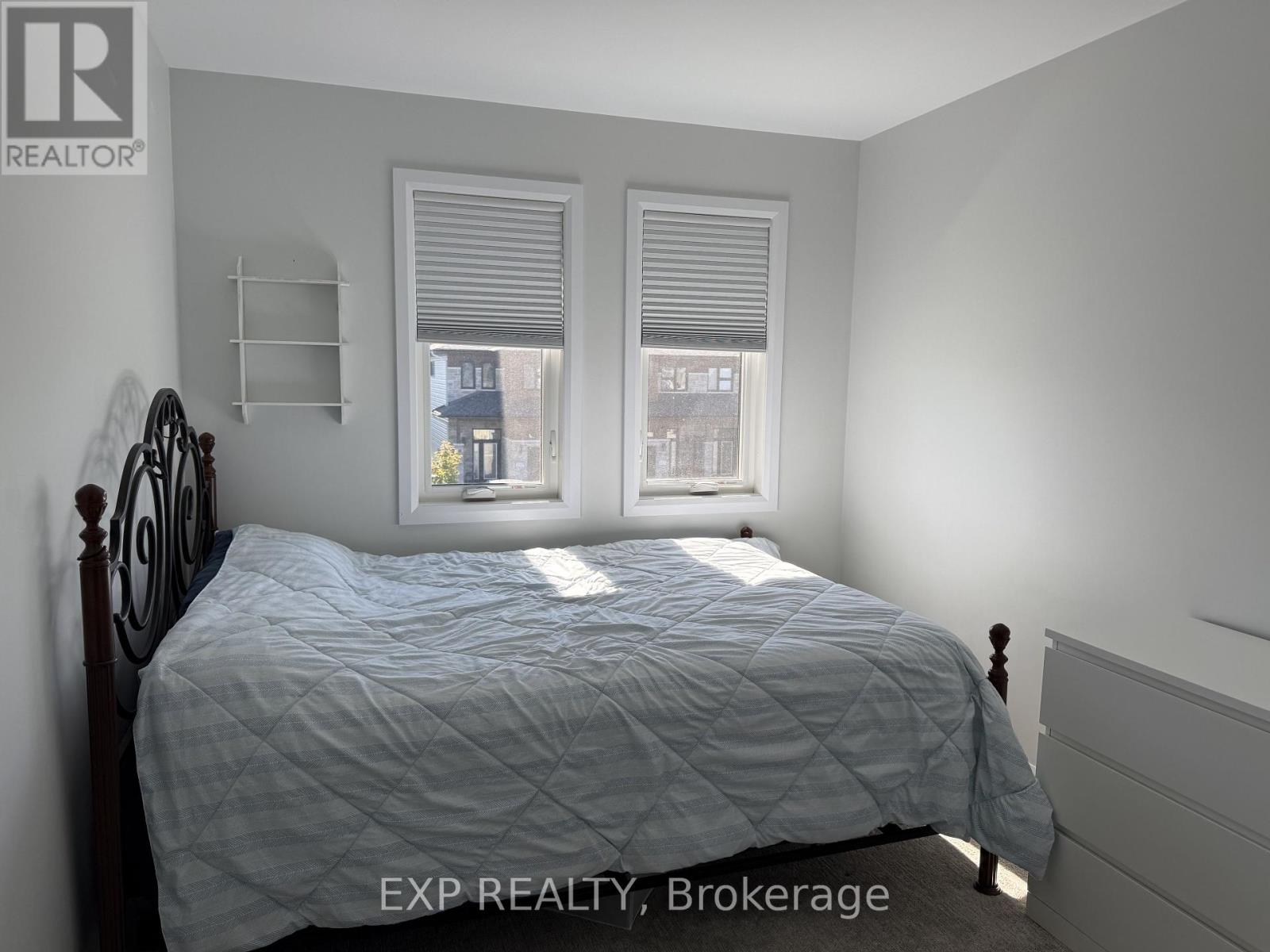2014 Berne Street, Russell, Ontario  K0A 1W0 - Photo 12 - X12443348