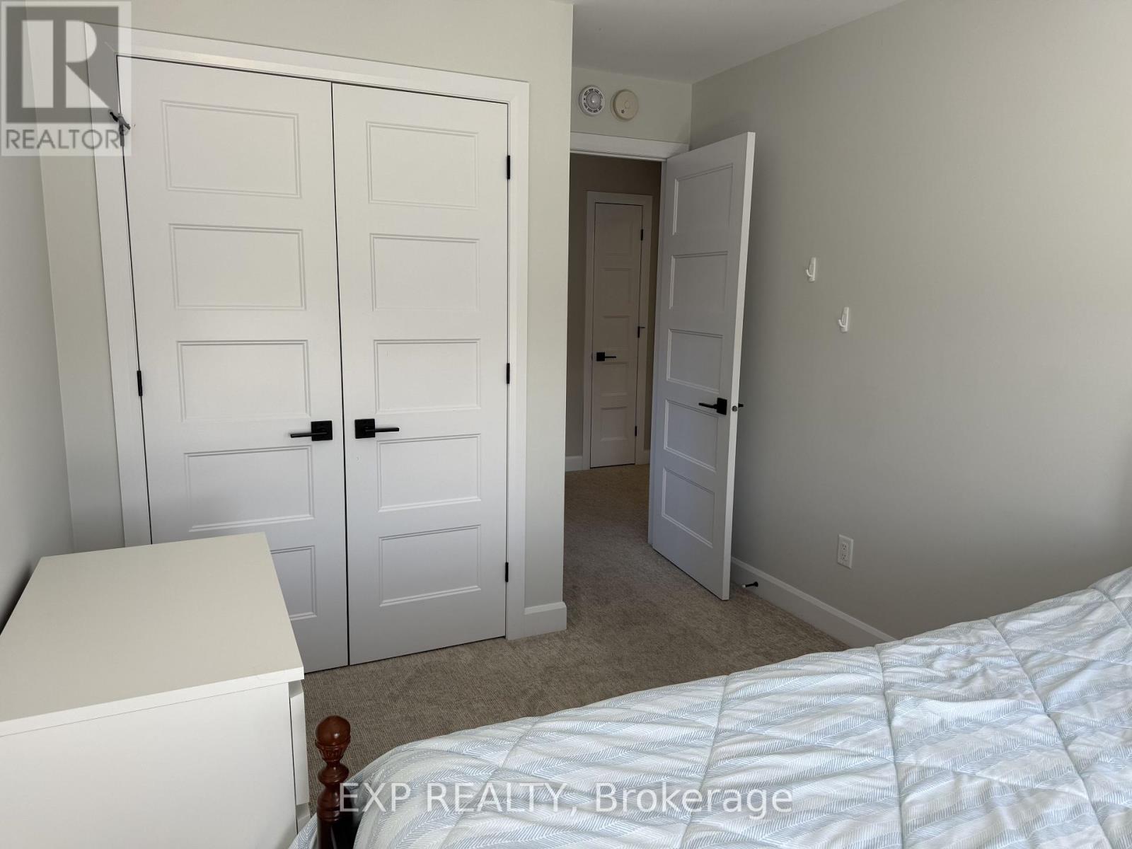 2014 Berne Street, Russell, Ontario  K0A 1W0 - Photo 13 - X12443348
