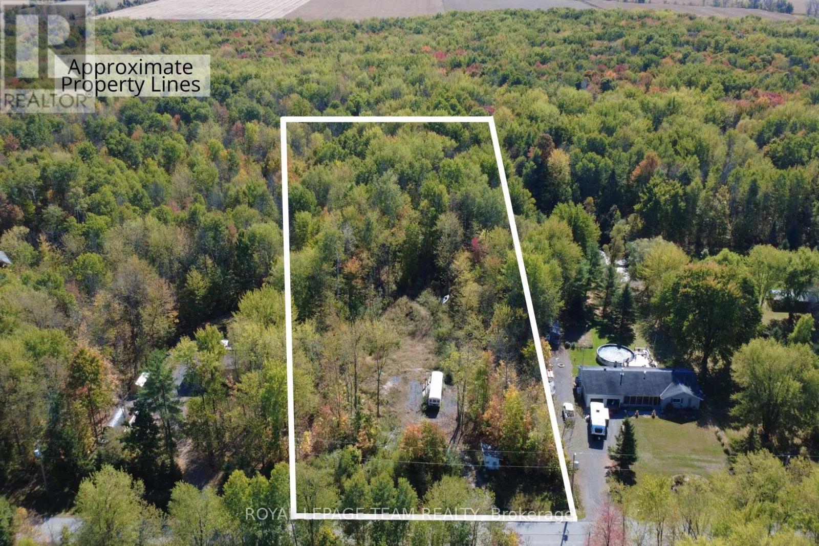 10586 Seibert Road, South Dundas, Ontario  K0E 1K0 - Photo 1 - X12443366