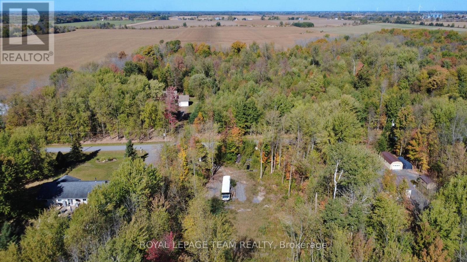 10586 Seibert Road, South Dundas, Ontario  K0E 1K0 - Photo 12 - X12443366