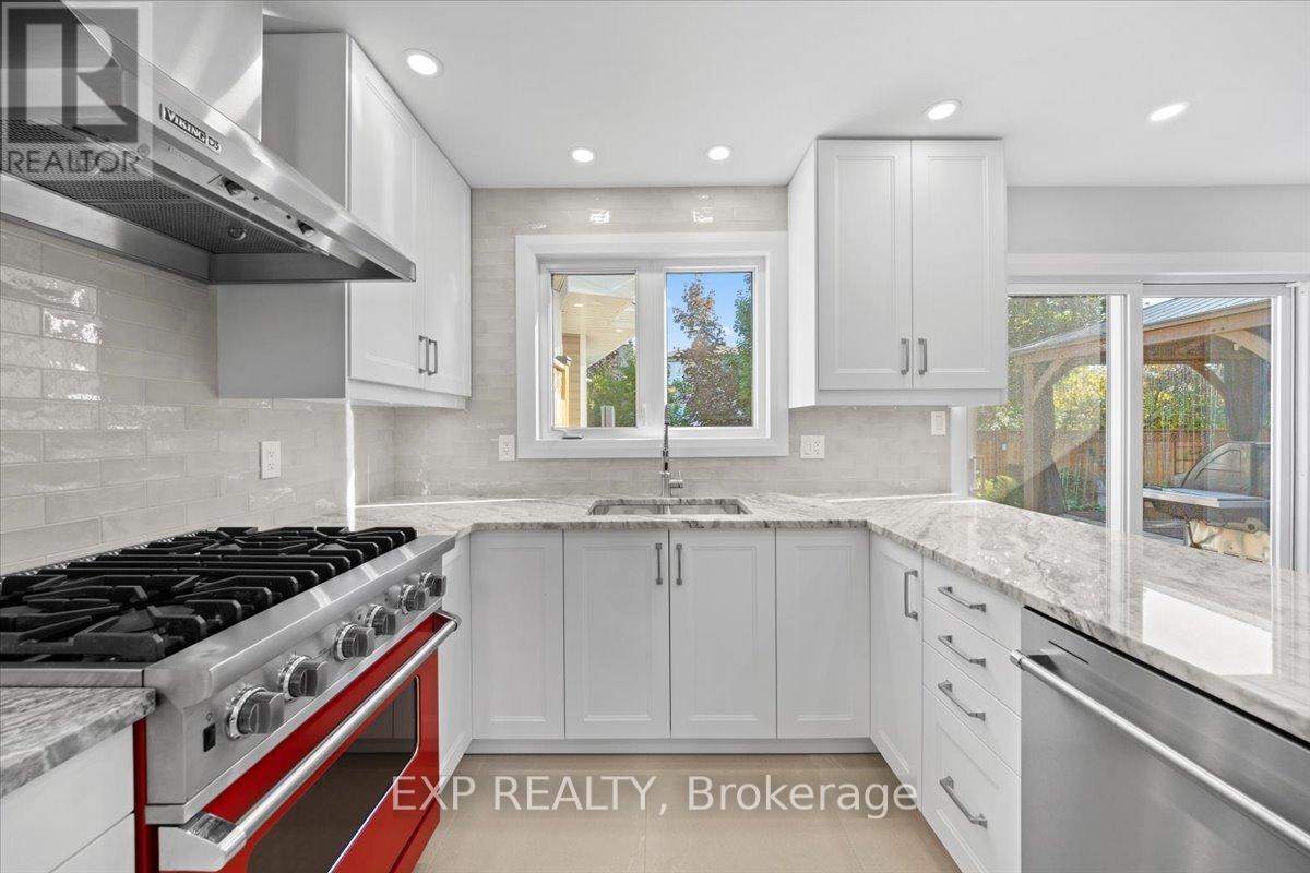 18 Ivylea Street, Ottawa, Ontario  K2G 4X5 - Photo 10 - X12443374