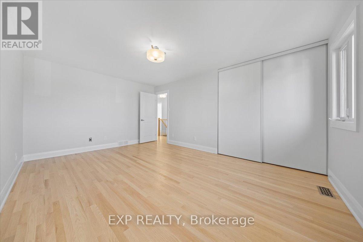 18 Ivylea Street, Ottawa, Ontario  K2G 4X5 - Photo 19 - X12443374