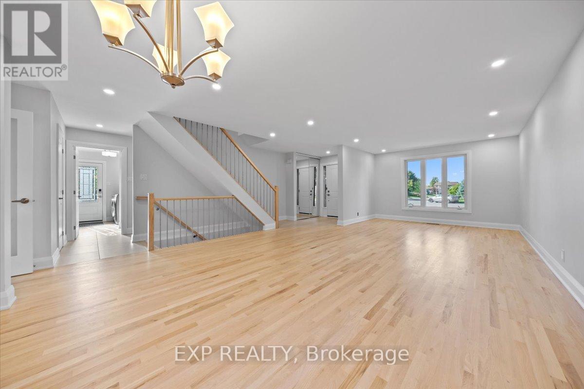 18 Ivylea Street, Ottawa, Ontario  K2G 4X5 - Photo 6 - X12443374