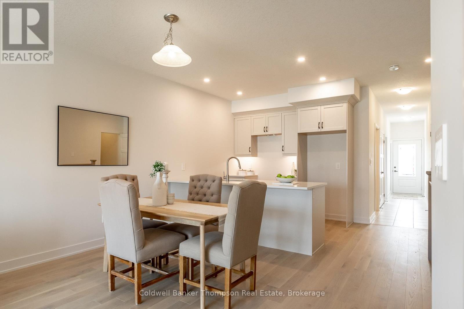 28 Charles Morley Boulevard, Huntsville, Ontario  P1H 0G5 - Photo 18 - X12443210
