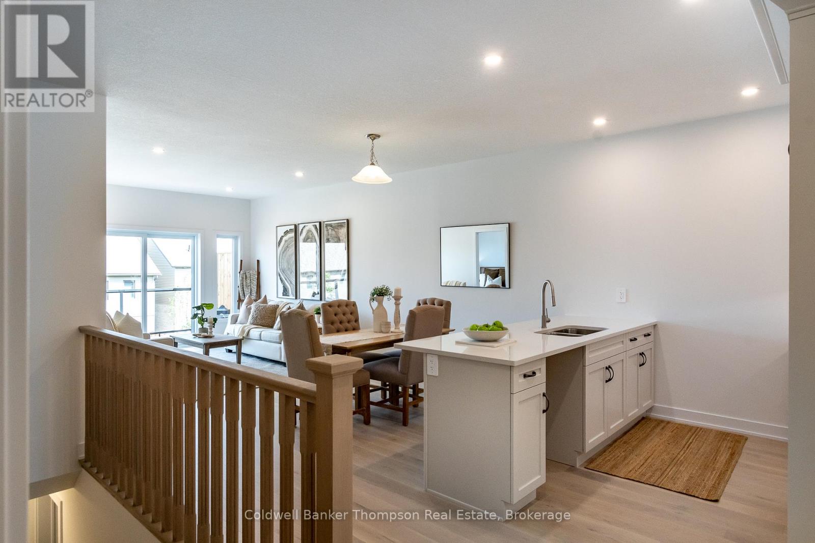 28 Charles Morley Boulevard, Huntsville, Ontario  P1H 0G5 - Photo 4 - X12443210