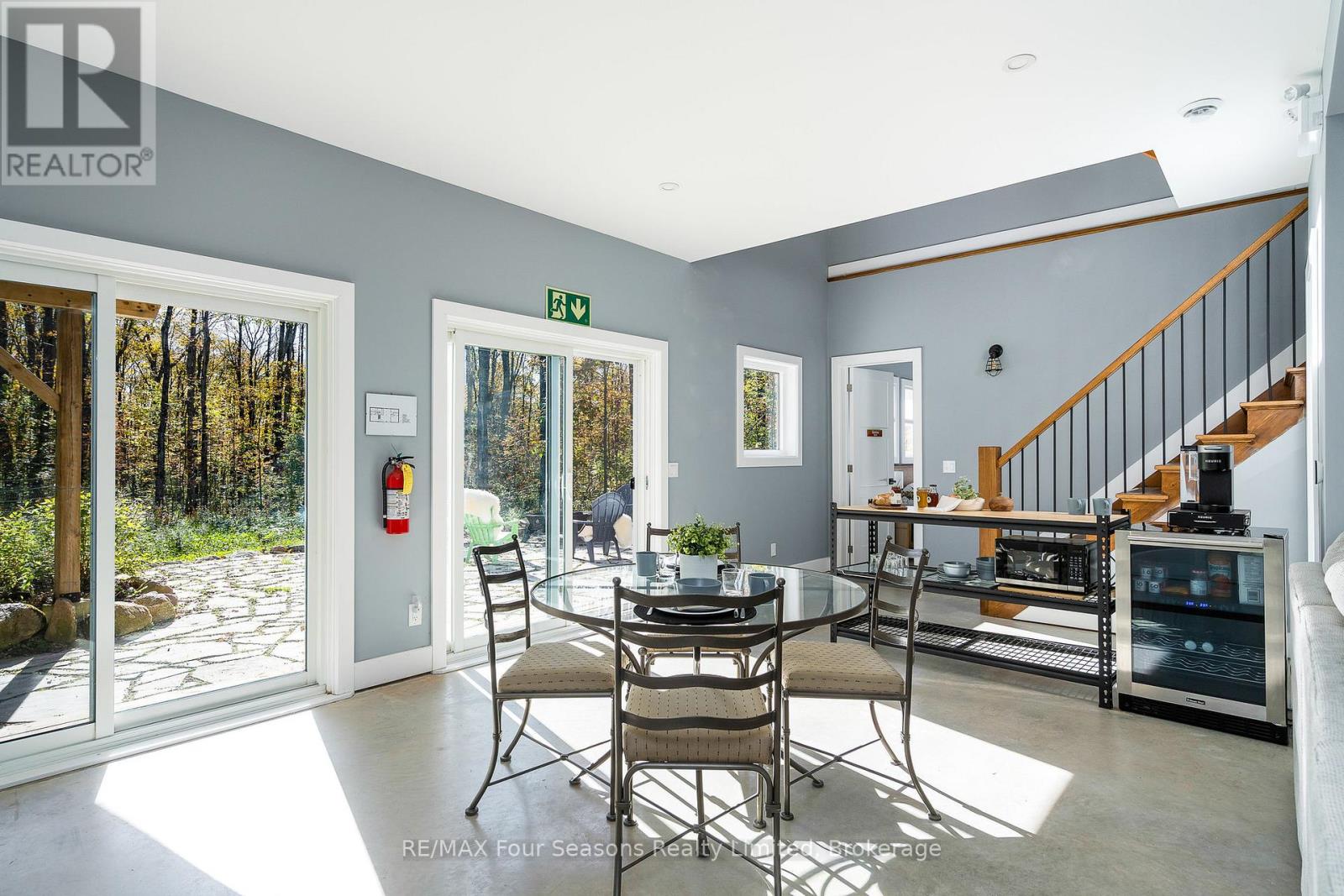 589108 Grey Road 19, Blue Mountains, Ontario  N0H 2E0 - Photo 30 - X12443335