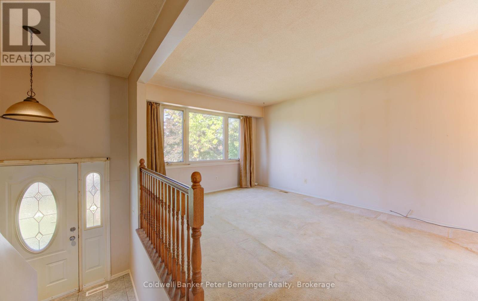 539 Pioneer Drive, Kitchener, Ontario  N2P 1P3 - Photo 10 - X12443355
