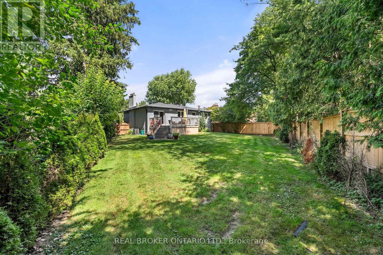 240 Rosemar Gardens, Richmond Hill (Mill Pond), Ontario  L4C 3Z9 - Photo 28 - N12443134