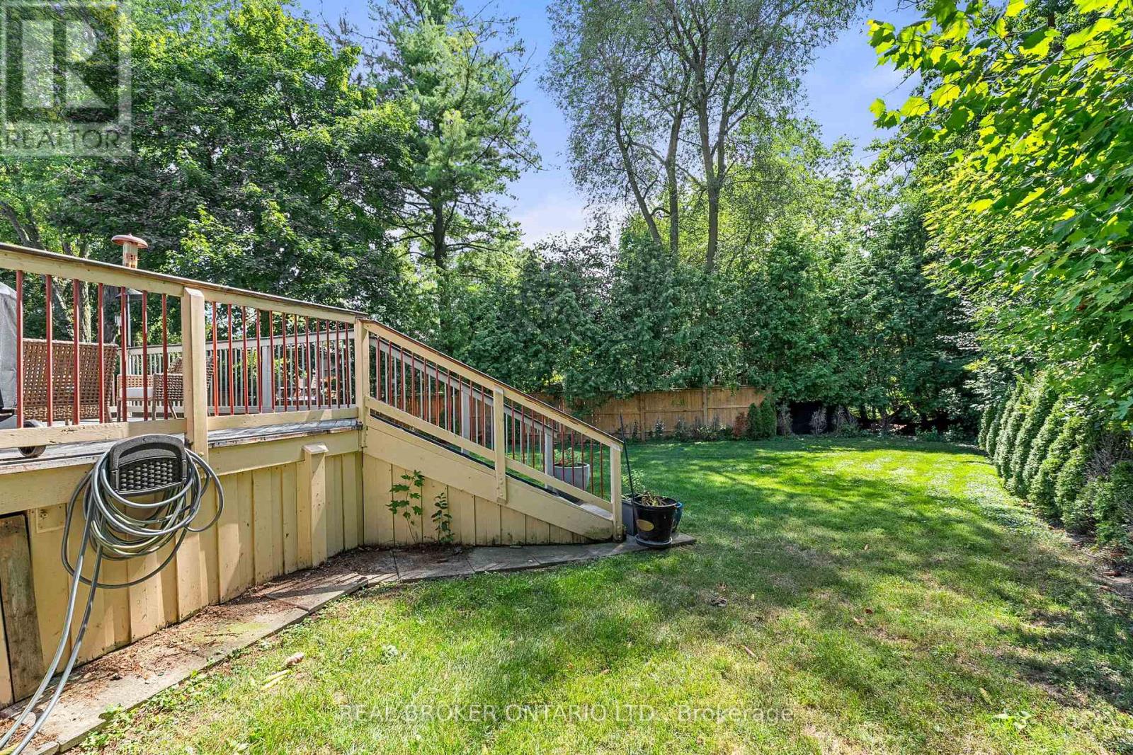 240 Rosemar Gardens, Richmond Hill (Mill Pond), Ontario  L4C 3Z9 - Photo 33 - N12443134