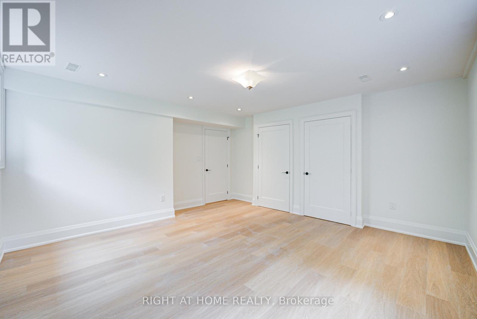 26375 Woodbine Avenue, Georgina (Historic Lakeshore Communities), Ontario  L4P 3E9 - Photo 26 - N12443178