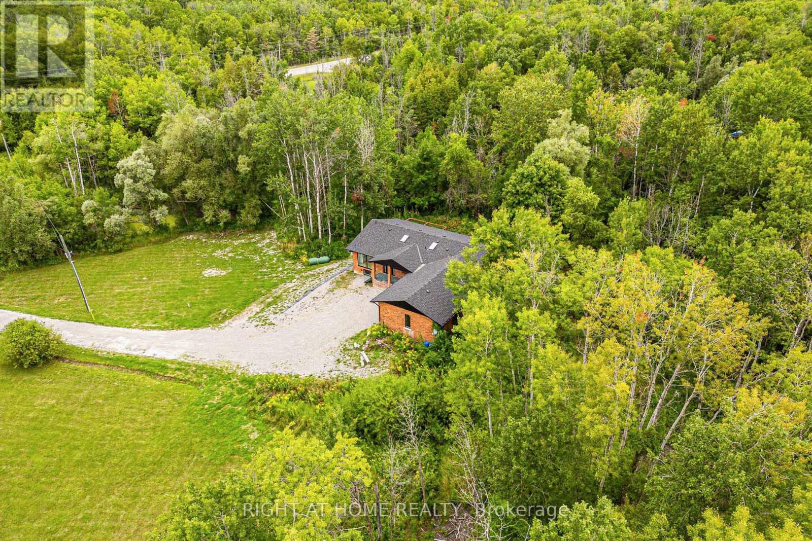 26375 Woodbine Avenue, Georgina (Historic Lakeshore Communities), Ontario  L4P 3E9 - Photo 38 - N12443178