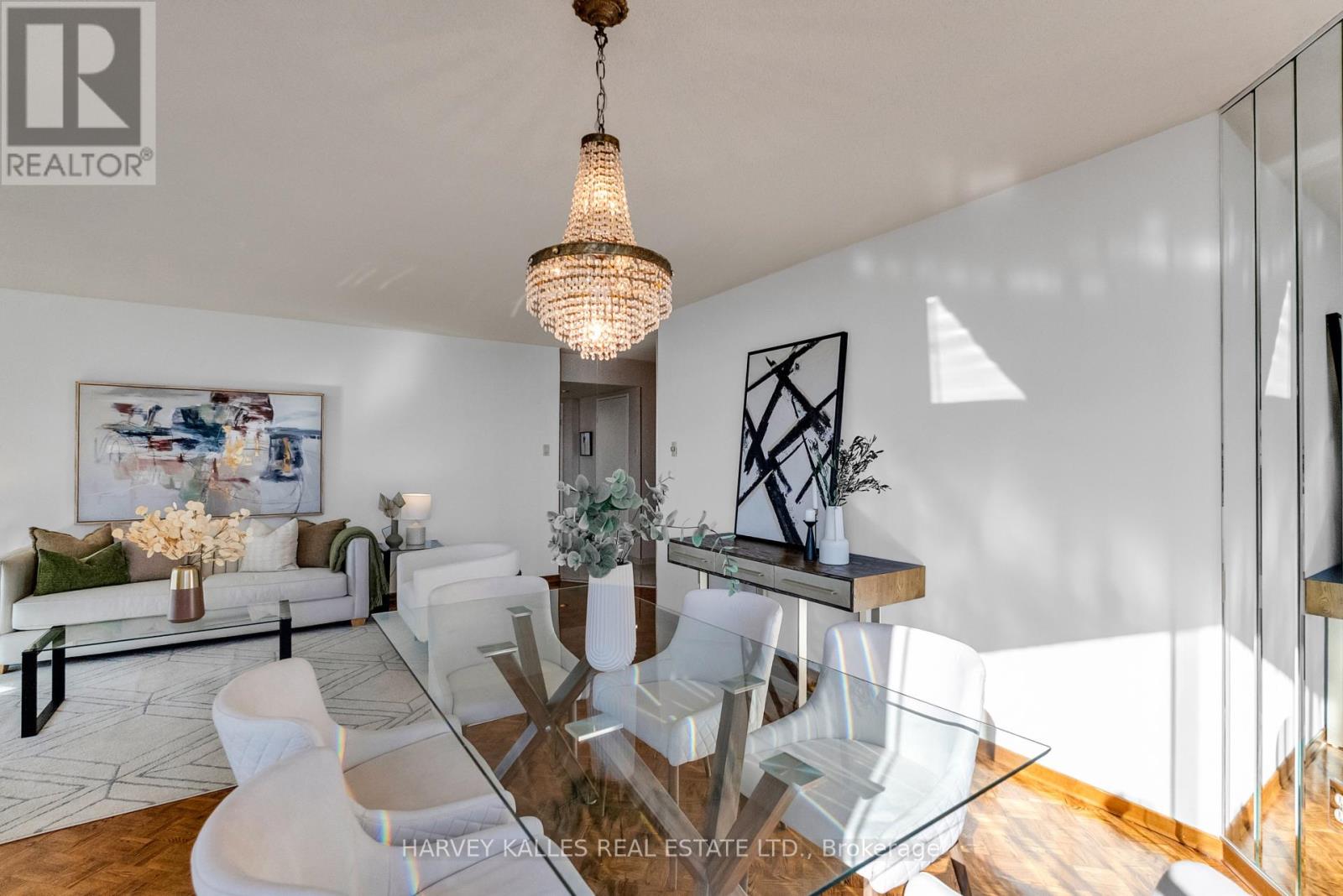 1411 - 7440 Bathurst Street, Vaughan (Brownridge), Ontario  L4J 7K8 - Photo 15 - N12443188