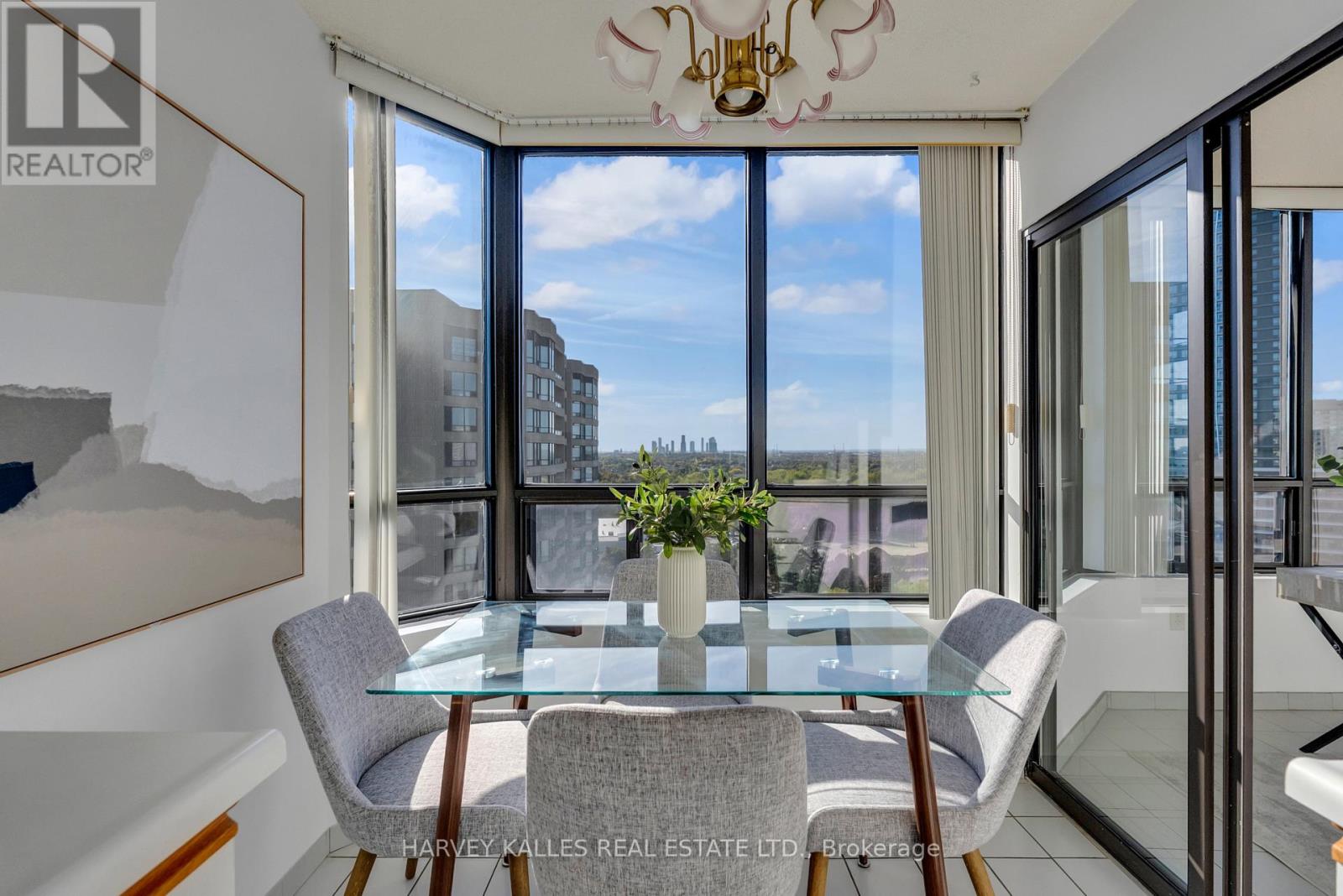 1411 - 7440 Bathurst Street, Vaughan (Brownridge), Ontario  L4J 7K8 - Photo 19 - N12443188