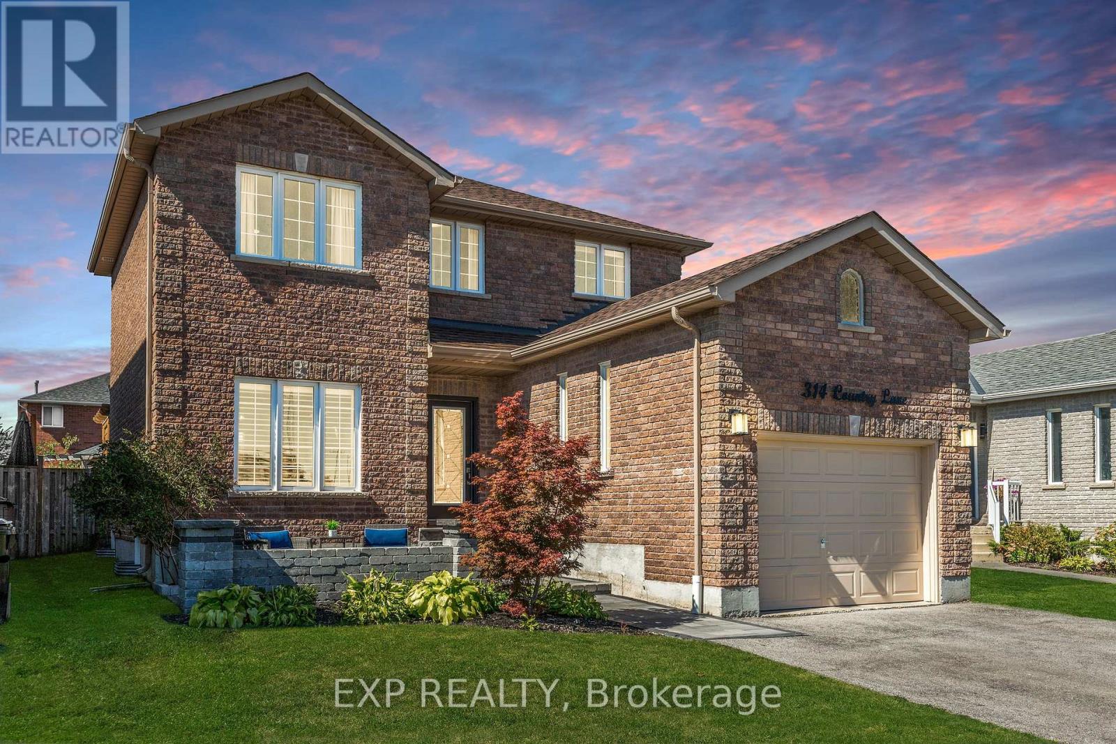 314 Country Lane, Barrie (Painswick South), Ontario  L4N 5Z6 - Photo 1 - S12443166