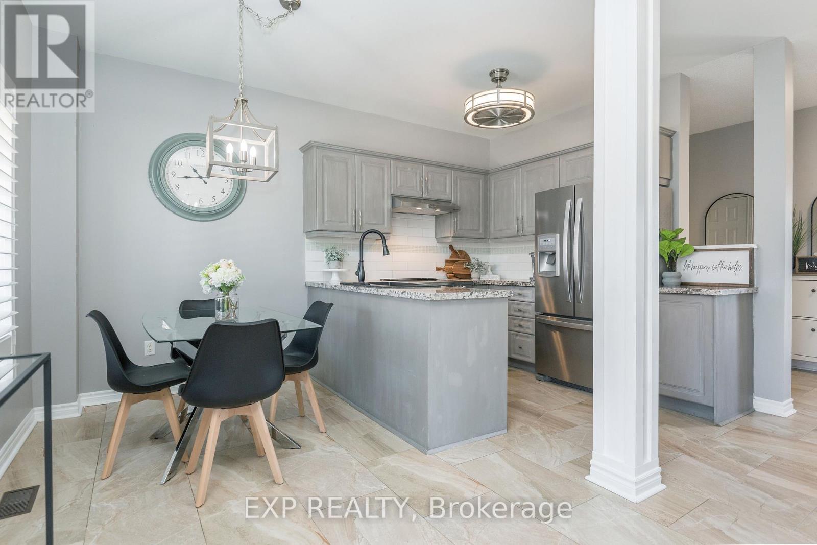 314 Country Lane, Barrie (Painswick South), Ontario  L4N 5Z6 - Photo 12 - S12443166