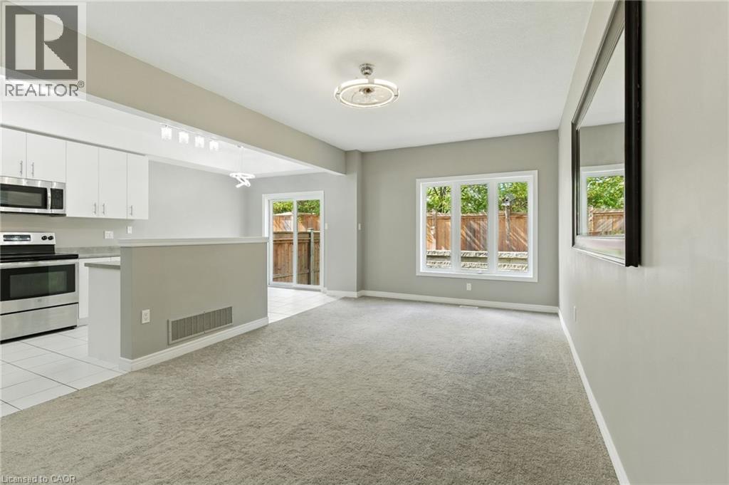 17 Dennis Drive, Smithville, Ontario  L0R 2A0 - Photo 4 - 40774791