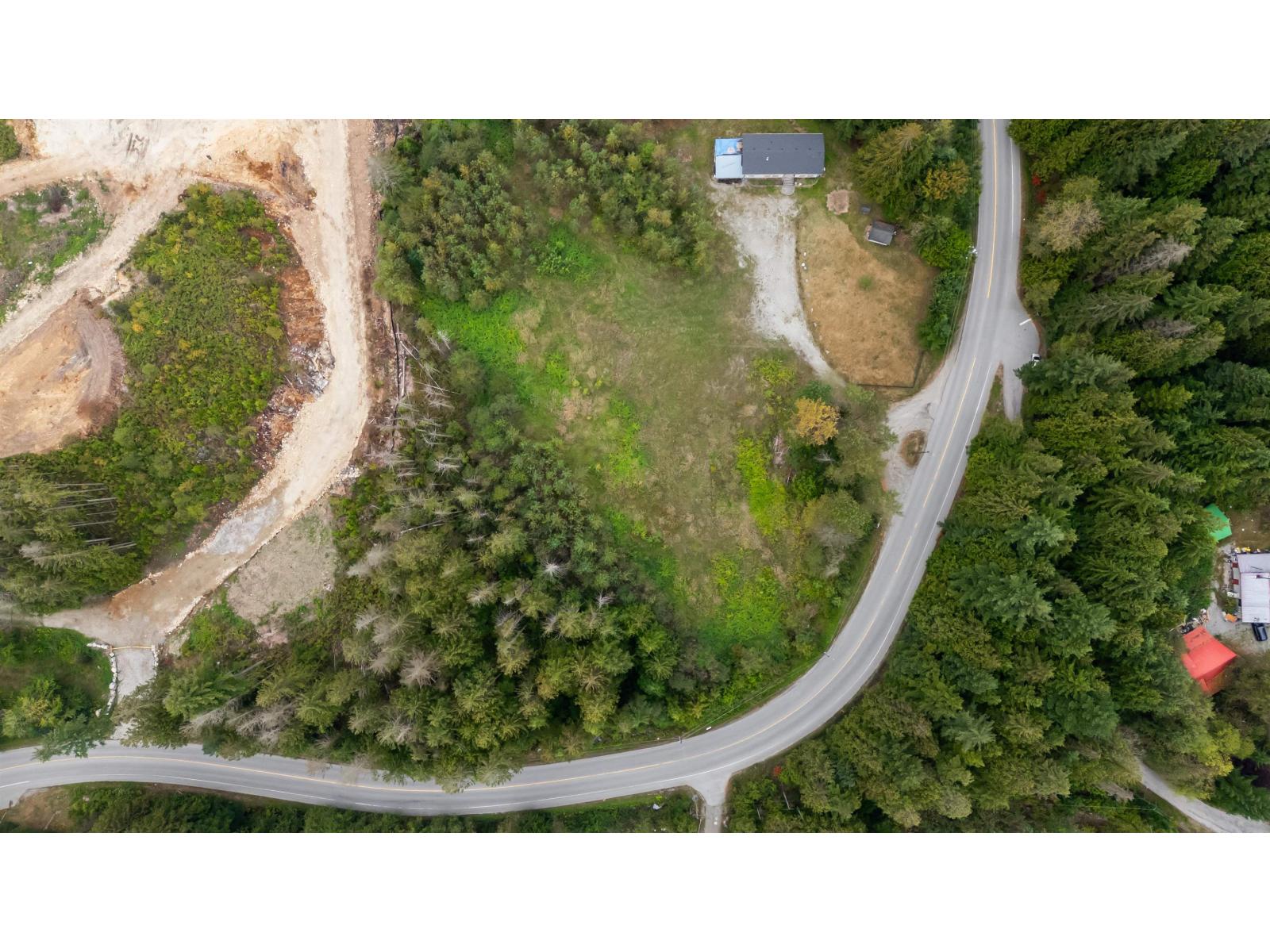 32482 Dewdney Trunk Road, Mission, British Columbia  V2V 7E8 - Photo 2 - C8072719