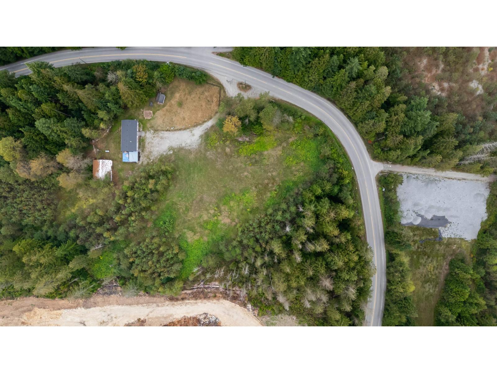 32482 Dewdney Trunk Road, Mission, British Columbia  V2V 7E8 - Photo 10 - C8072719