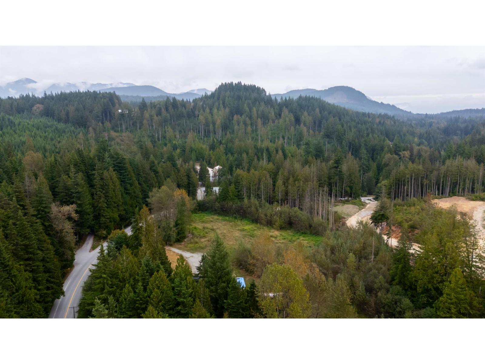 32482 Dewdney Trunk Road, Mission, British Columbia  V2V 7E8 - Photo 3 - C8072719