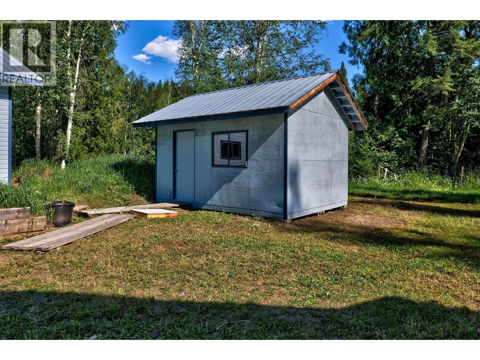6041 Creek Side Road, Barriere, British Columbia  V0E 1E0 - Photo 30 - 10337766