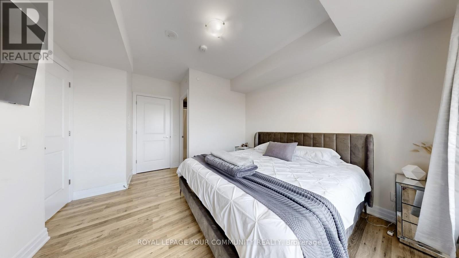 1009 - 9075 Jane Street, Vaughan, Ontario  L4K 0L7 - Photo 10 - N12432642