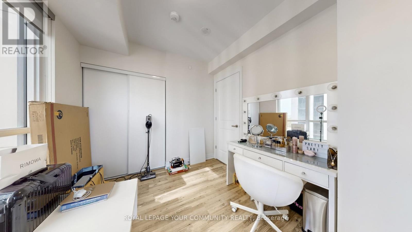1009 - 9075 Jane Street, Vaughan, Ontario  L4K 0L7 - Photo 13 - N12432642