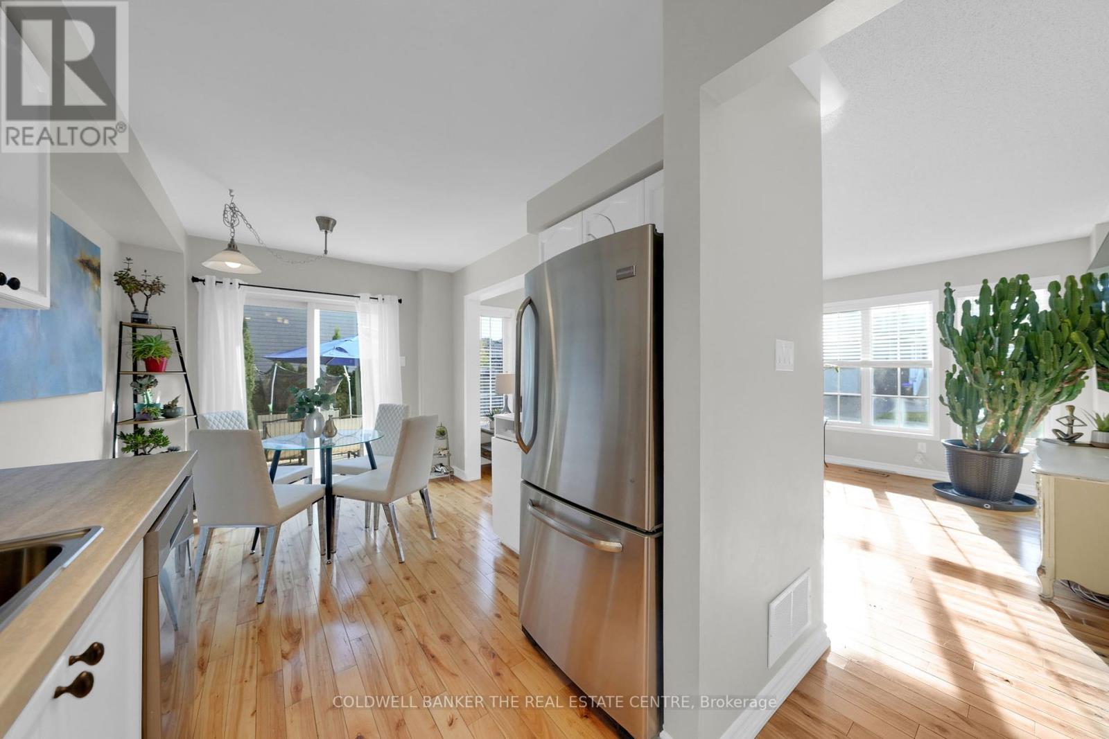 1 Mcgahey Street, New Tecumseth (Tottenham), Ontario  L0G 1W0 - Photo 13 - N12442441
