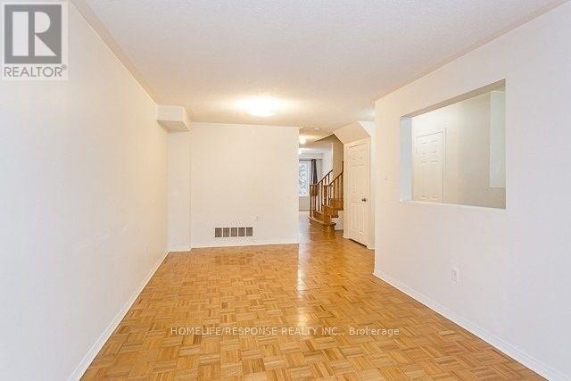9 - 120 Railroad Street, Brampton, Ontario  L6X 5A1 - Photo 3 - W12337290