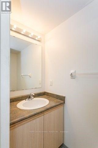 9 - 120 Railroad Street, Brampton, Ontario  L6X 5A1 - Photo 9 - W12337290