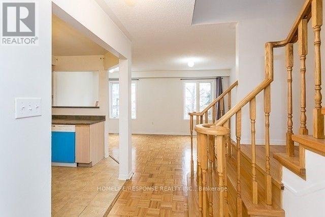 9 - 120 Railroad Street, Brampton, Ontario  L6X 5A1 - Photo 4 - W12337290