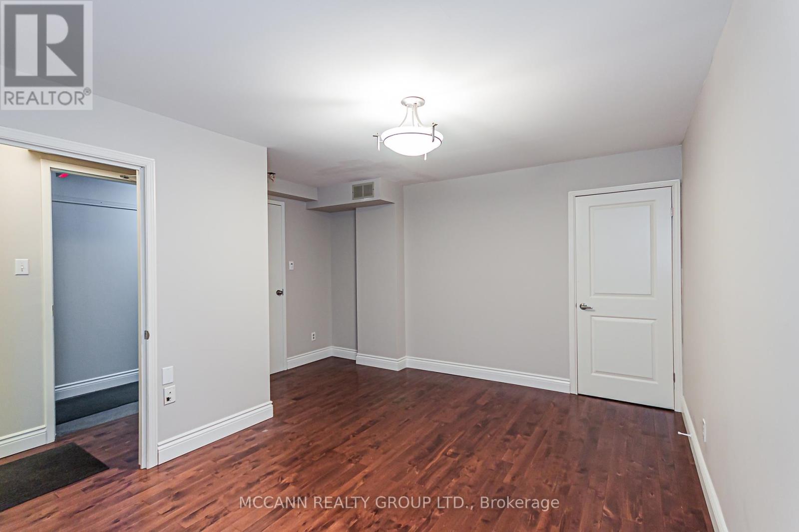 5 - 3317 Yonge Street, Toronto, Ontario  M4N 2L9 - Photo 5 - C12438660