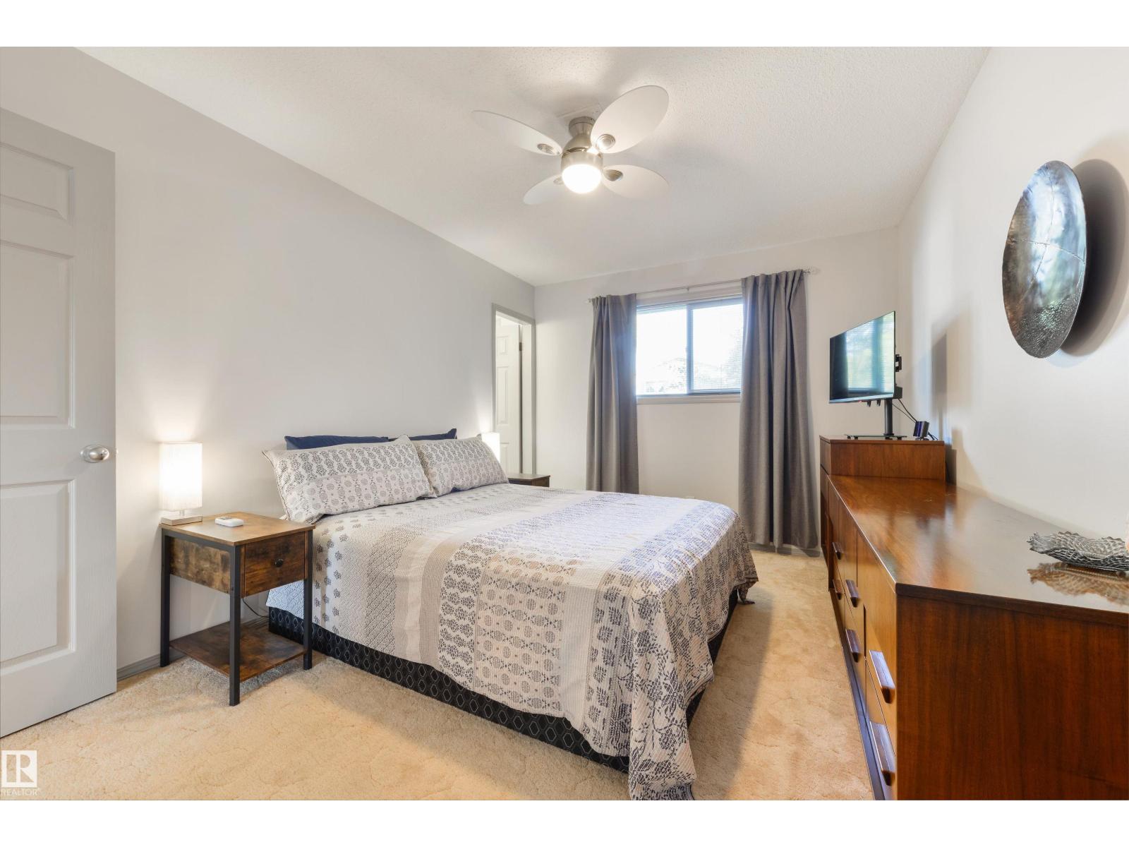10524 35 Av Nw, Edmonton, Alberta  T6H 4Z5 - Photo 12 - E4460667