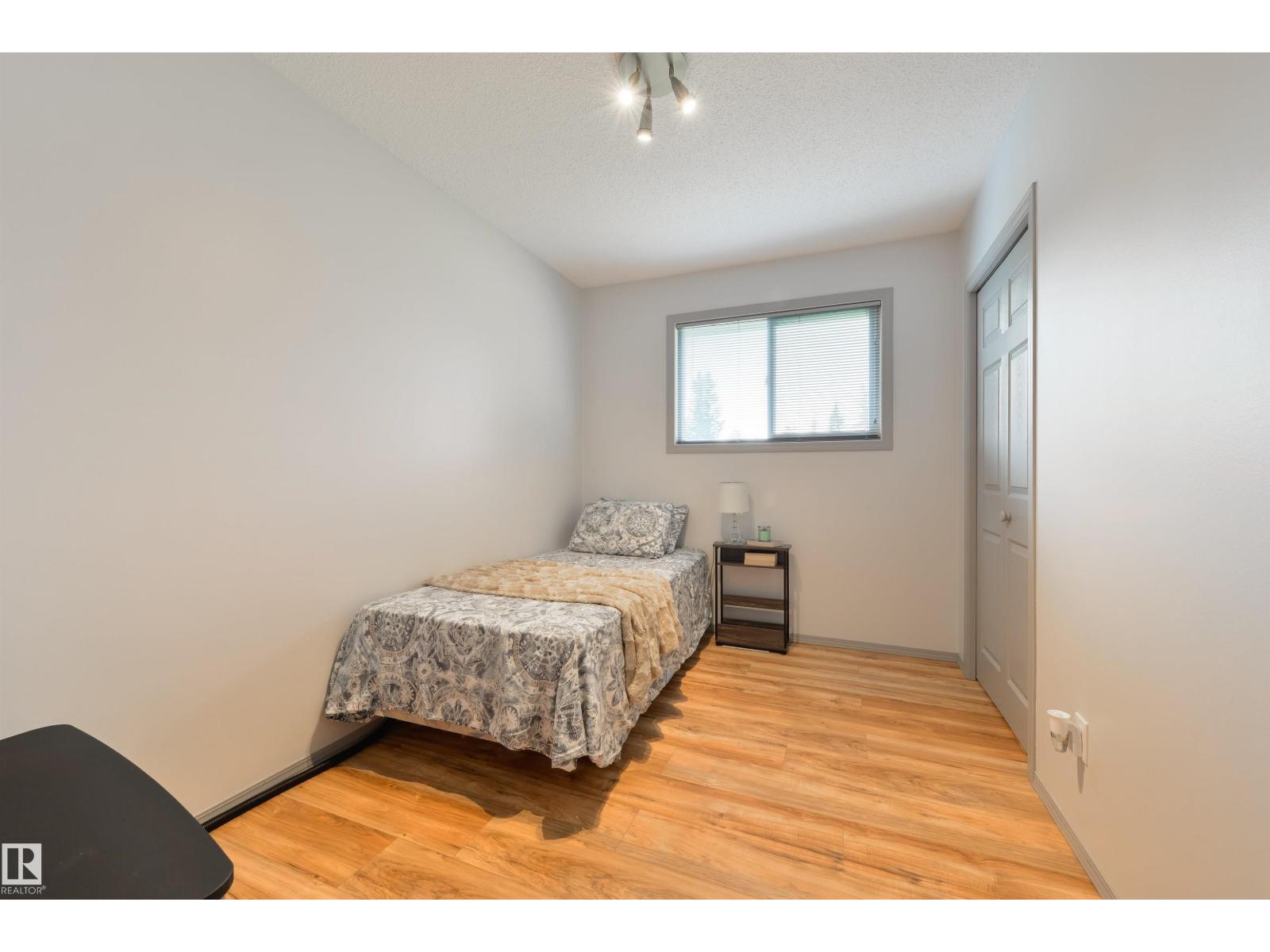 10524 35 Av Nw, Edmonton, Alberta  T6H 4Z5 - Photo 15 - E4460667