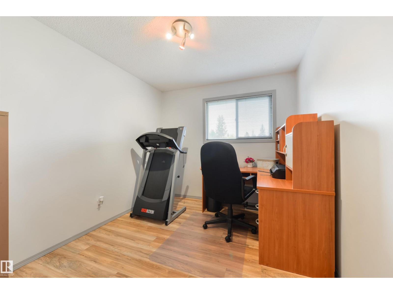 10524 35 Av Nw, Edmonton, Alberta  T6H 4Z5 - Photo 17 - E4460667