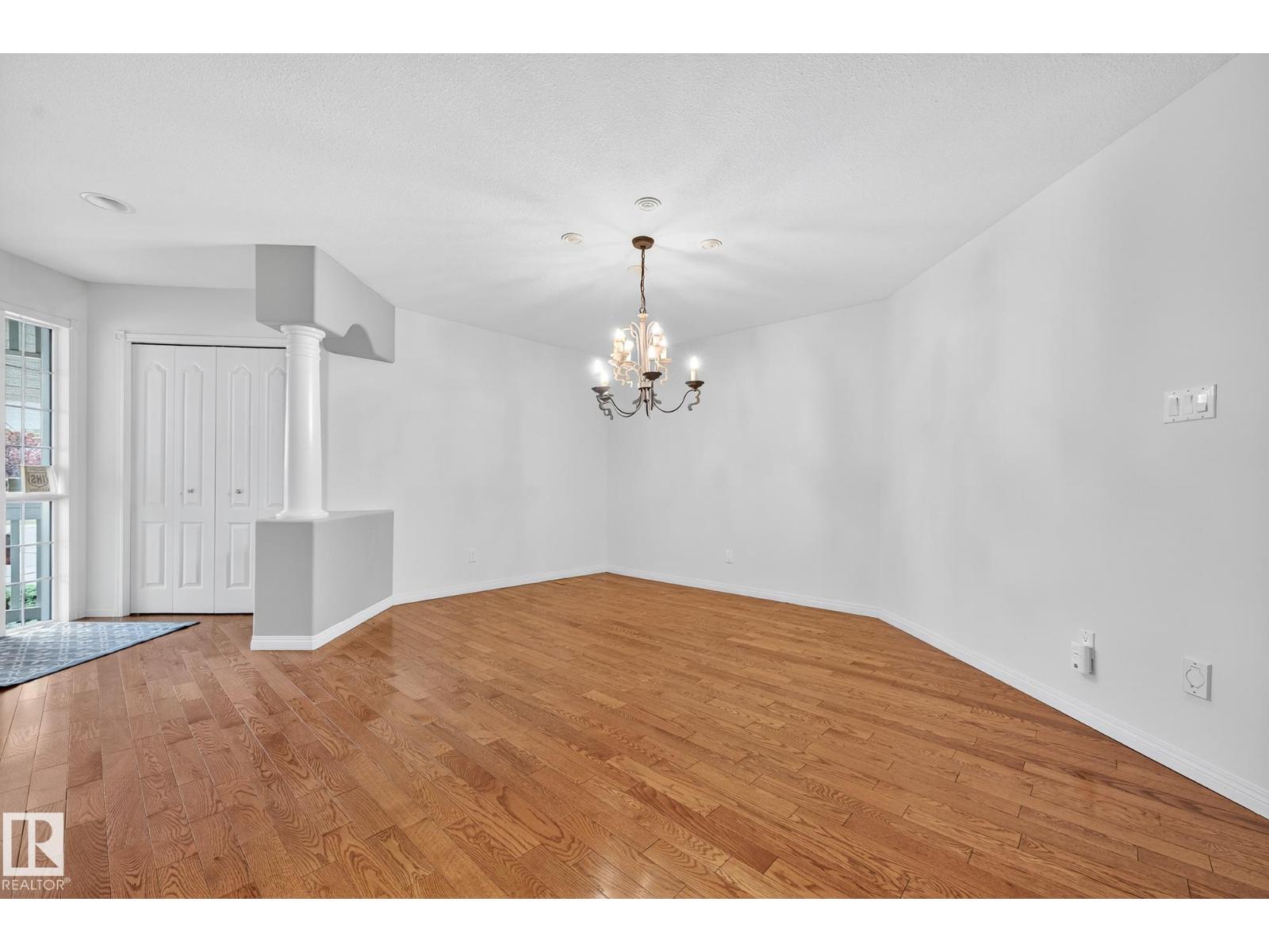 1085 Carter Crest Rd Nw, Edmonton, Alberta  T6R 2N2 - Photo 19 - E4460668