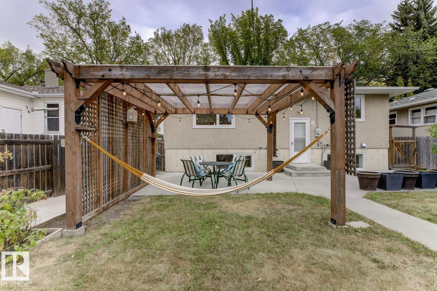 10636 79 St Nw Nw, Edmonton, Alberta  T6A 3H4 - Photo 47 - E4460671
