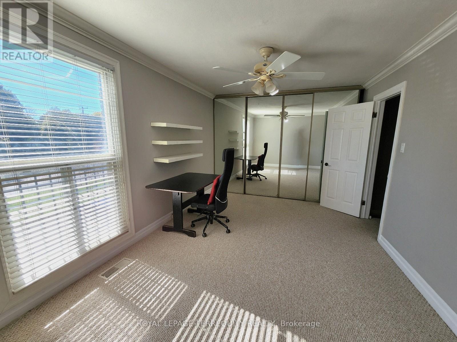 65 - 703 Burnhamthorpe Road, Toronto, Ontario  M9C 2Z6 - Photo 14 - W12443162