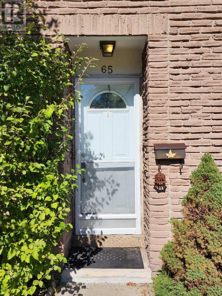 65 - 703 Burnhamthorpe Road, Toronto, Ontario  M9C 2Z6 - Photo 2 - W12443162