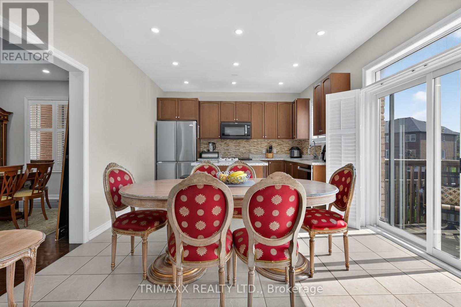 30 Learmont Avenue, Caledon, Ontario  L7C 3N3 - Photo 10 - W12443182