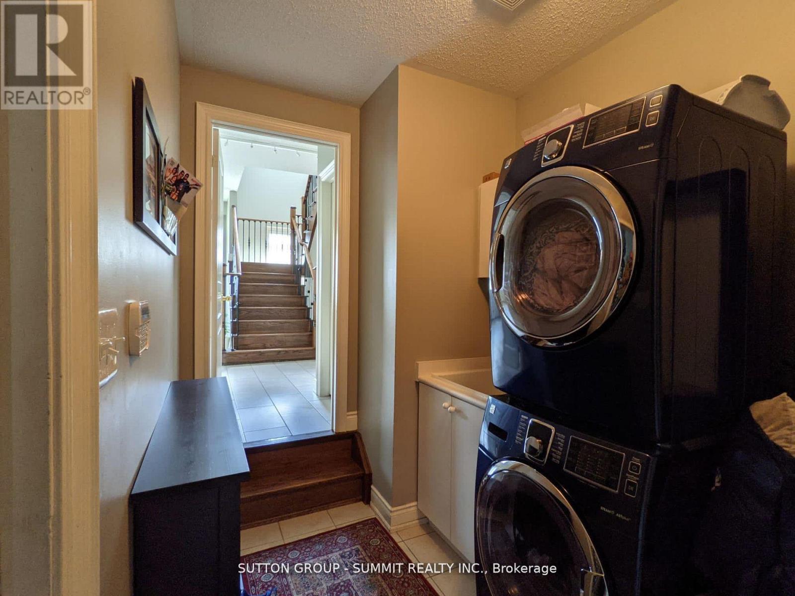 5456 Oscar Peterson Boulevard, Mississauga (Churchill Meadows), Ontario  L5M 0W2 - Photo 22 - W12443195