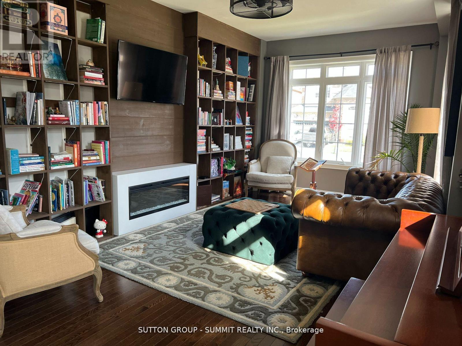 5456 Oscar Peterson Boulevard, Mississauga (Churchill Meadows), Ontario  L5M 0W2 - Photo 6 - W12443195