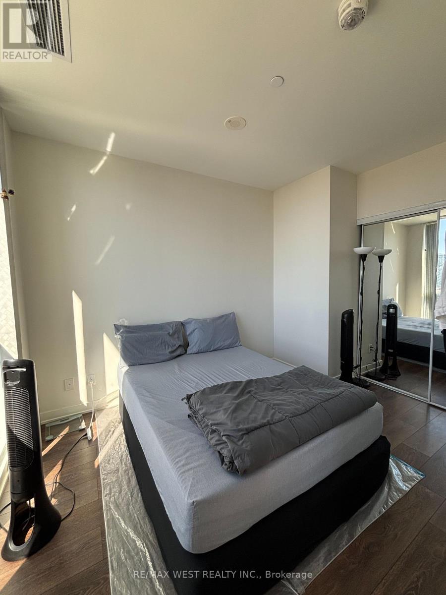 2901 - 2 Sonic Way, Toronto, Ontario  M3C 0P2 - Photo 8 - C12441779
