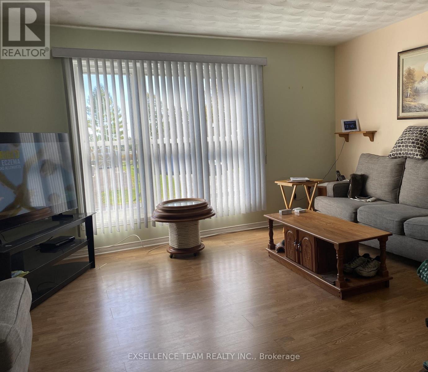 89 St Lawrence Street, South Stormont, Ontario  K0C 1M0 - Photo 7 - X12443267