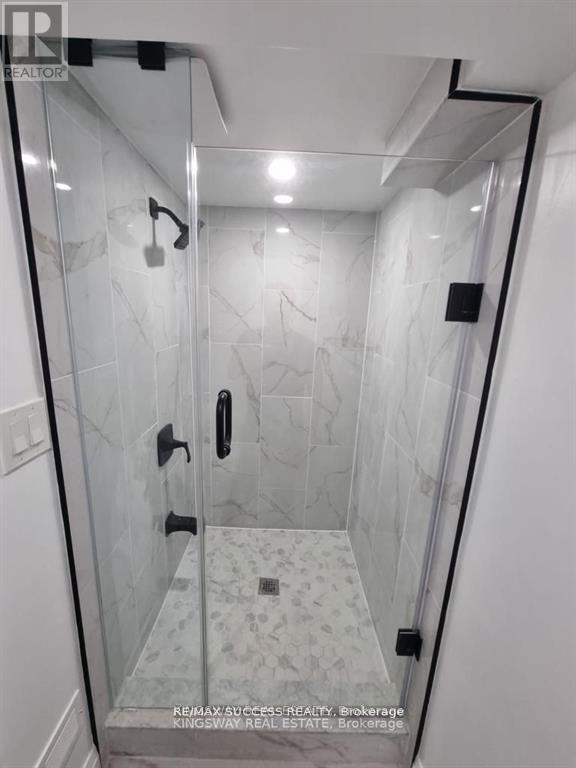 Room - 4 - 145 Fred Young Drive, Toronto, Ontario  M3L 0A4 - Photo 6 - W12442897
