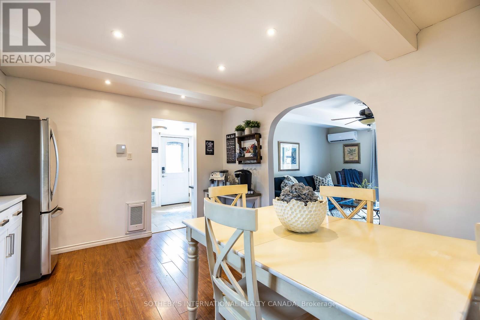 42 Pavillion Road, Kawartha Lakes (Verulam), Ontario  K0M 1L0 - Photo 16 - X12442445