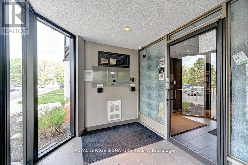 1214 - 35 Green Valley Drive, Kitchener, Ontario  N2P 2A5 - Photo 14 - X12443131